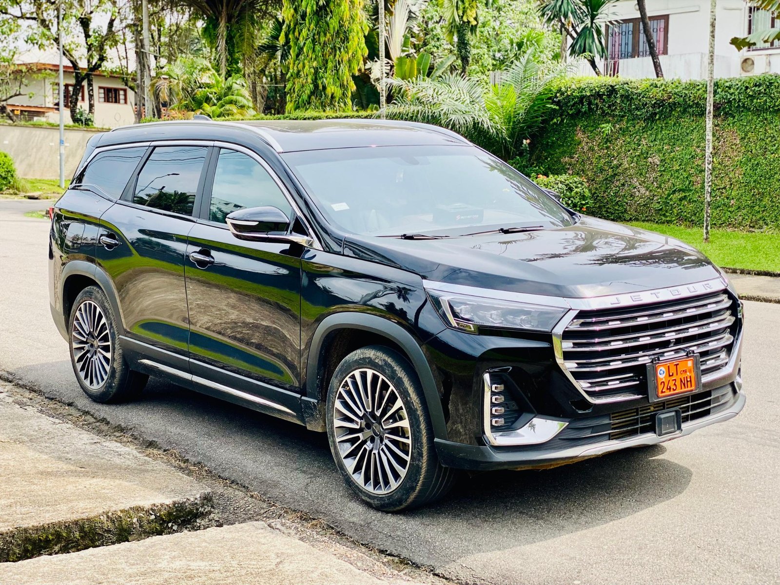 JETOUR SUV noir