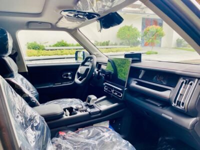 WhatsApp Image 2025-11-10 at 15.10.18(1) Jetour avec chauffeur professionnel dans la ville de Douala