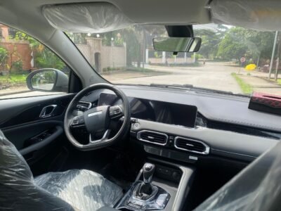 WhatsApp Image 2025-11-10 at 16.25.41(1) Jetour avec chauffeur professionnel Hors de la ville de Douala